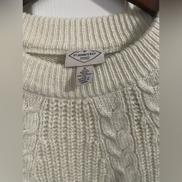St. John’s Bay Women’s Crew Neck Metallic Knit Sweater Size Small Cream Color. - Picture 3 of 11